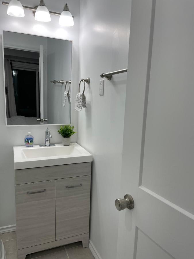 Harmony Home Near University Of Γουότερλου Εξωτερικό φωτογραφία