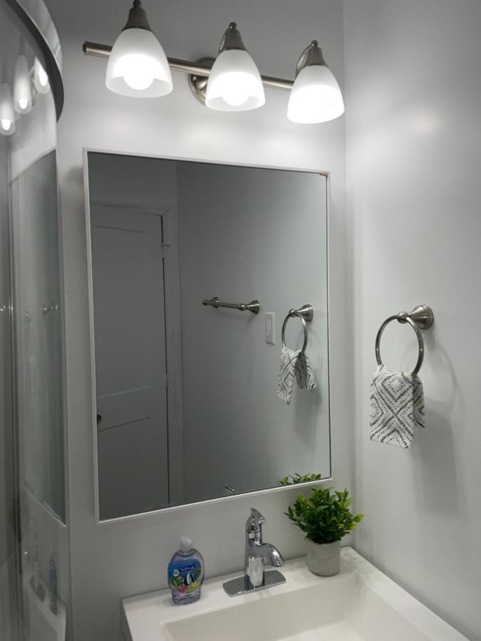 Harmony Home Near University Of Γουότερλου Εξωτερικό φωτογραφία