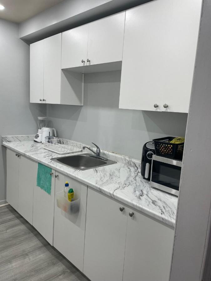 Harmony Home Near University Of Γουότερλου Εξωτερικό φωτογραφία