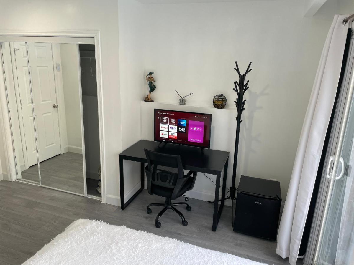 Harmony Home Near University Of Γουότερλου Εξωτερικό φωτογραφία