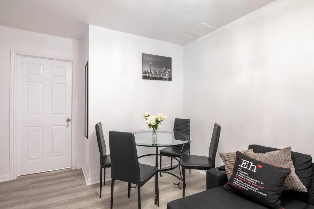 Harmony Home Near University Of Γουότερλου Εξωτερικό φωτογραφία