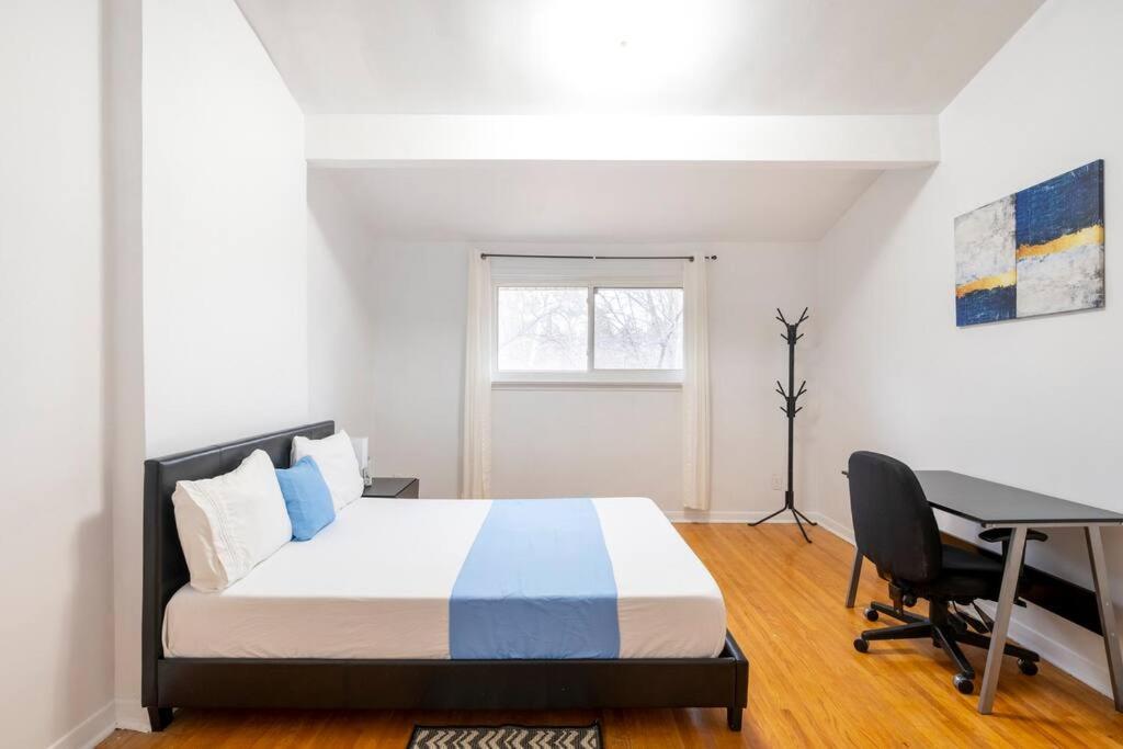 Harmony Home Near University Of Γουότερλου Εξωτερικό φωτογραφία