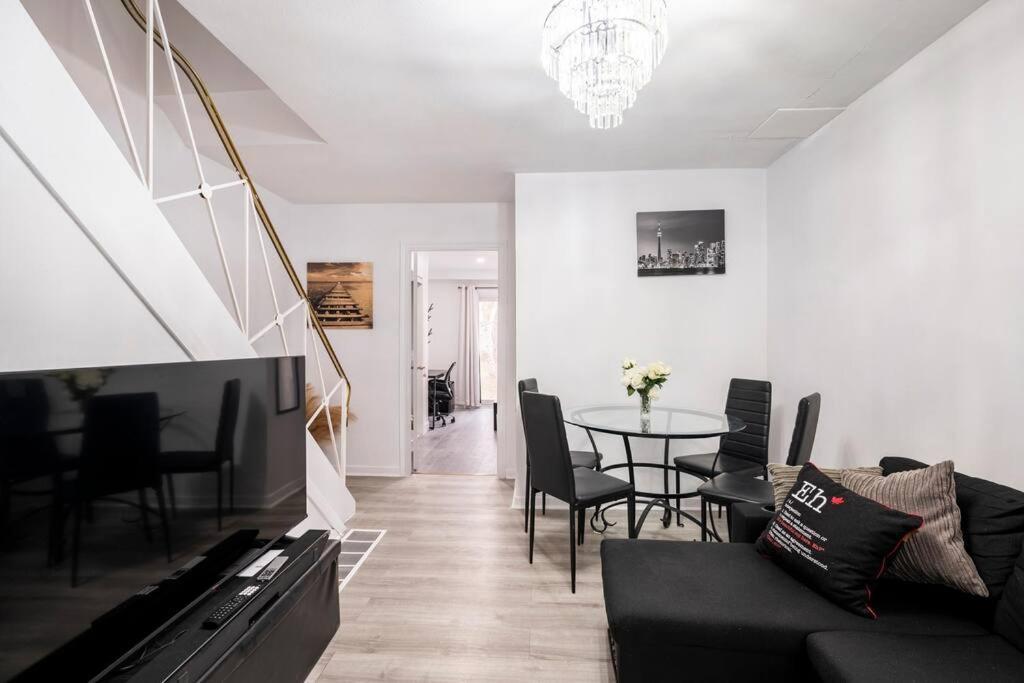 Harmony Home Near University Of Γουότερλου Εξωτερικό φωτογραφία